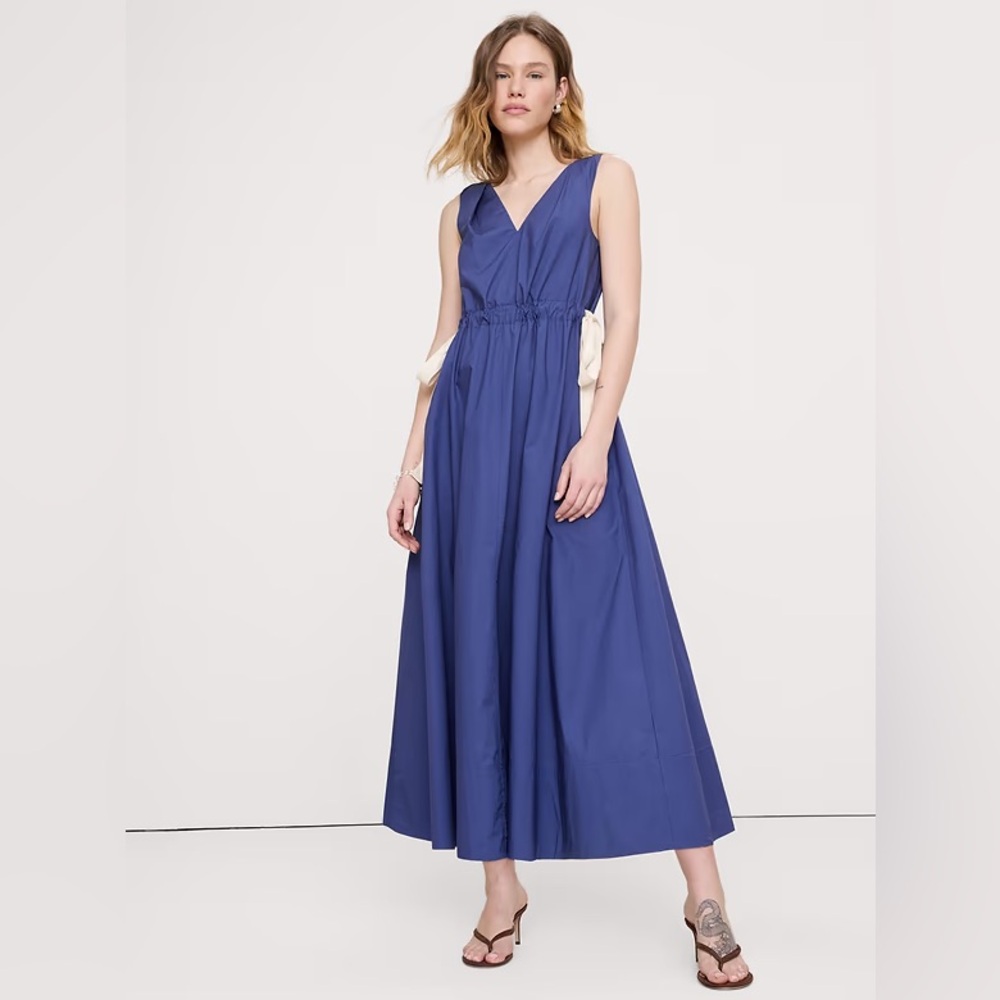 NWT! Banana Republic Twisted Shoulder Poplin Maxi Dress - Size Medium πͺ